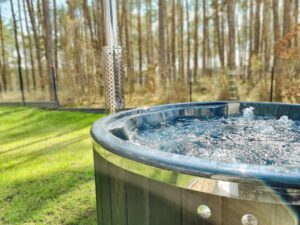 Domek z Jacuzzi Leśna Stodoła Kaszuby